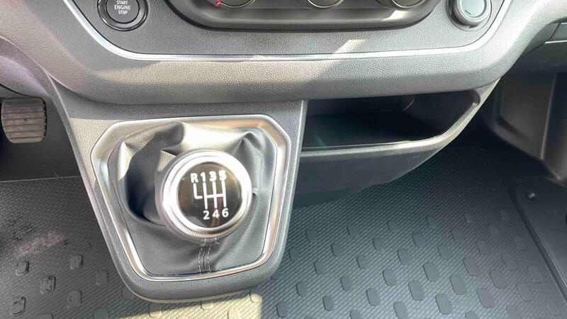 Renault Trafic Combi