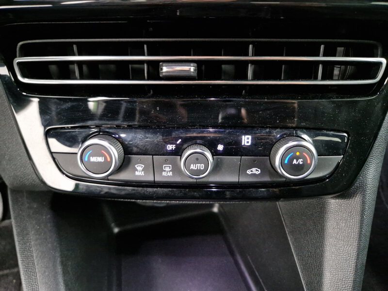 Fahrzeugabbildung Mokka 1.2 Turbo Ultimate Massage ACC Bild 19 von 36
