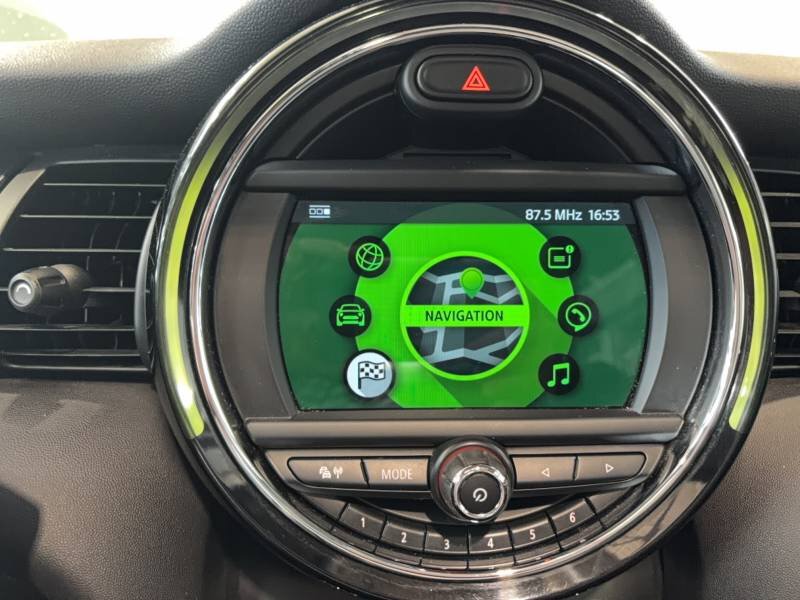 Mini F56 LCI