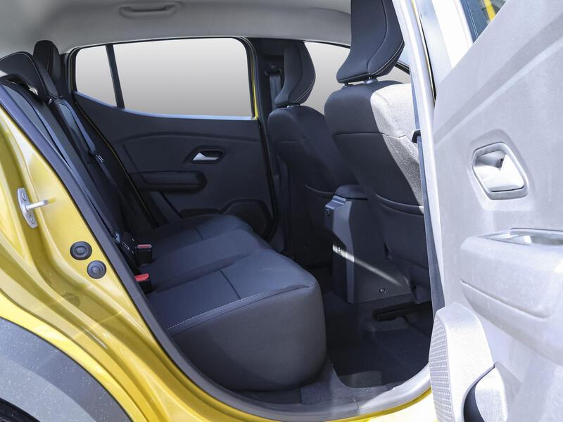 Fahrzeugabbildung Sandero NAVI SHZ BT Bild 4 von 15