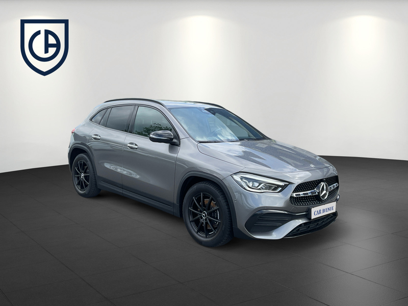 Mercedes-Benz GLA 200