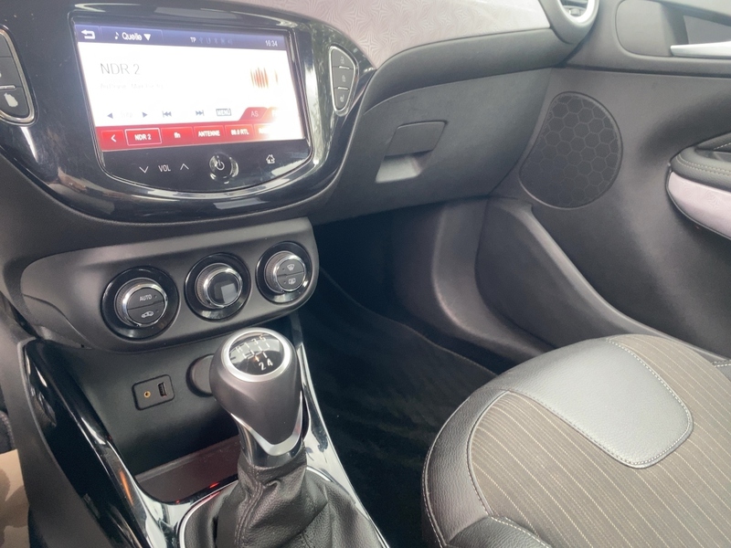 Opel Adam