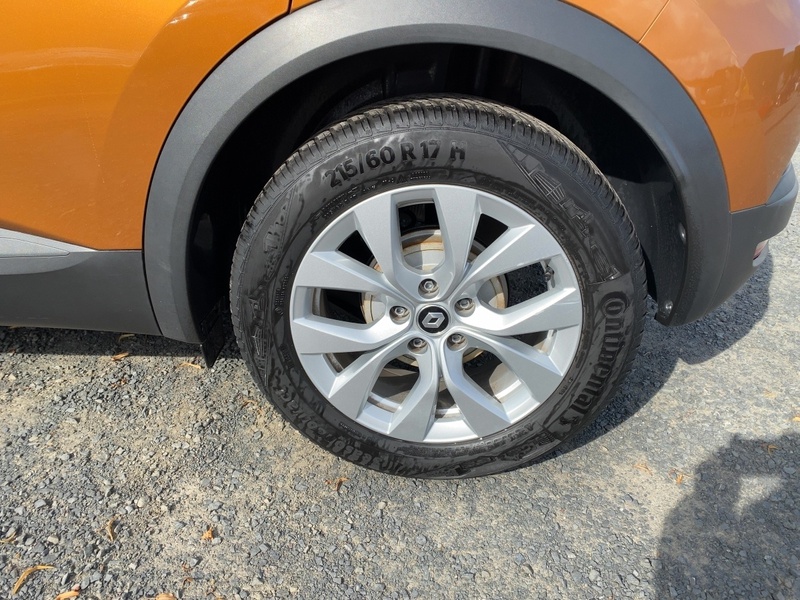 Fahrzeugabbildung Captur ZEN TCe 90 Bild 12 von 21