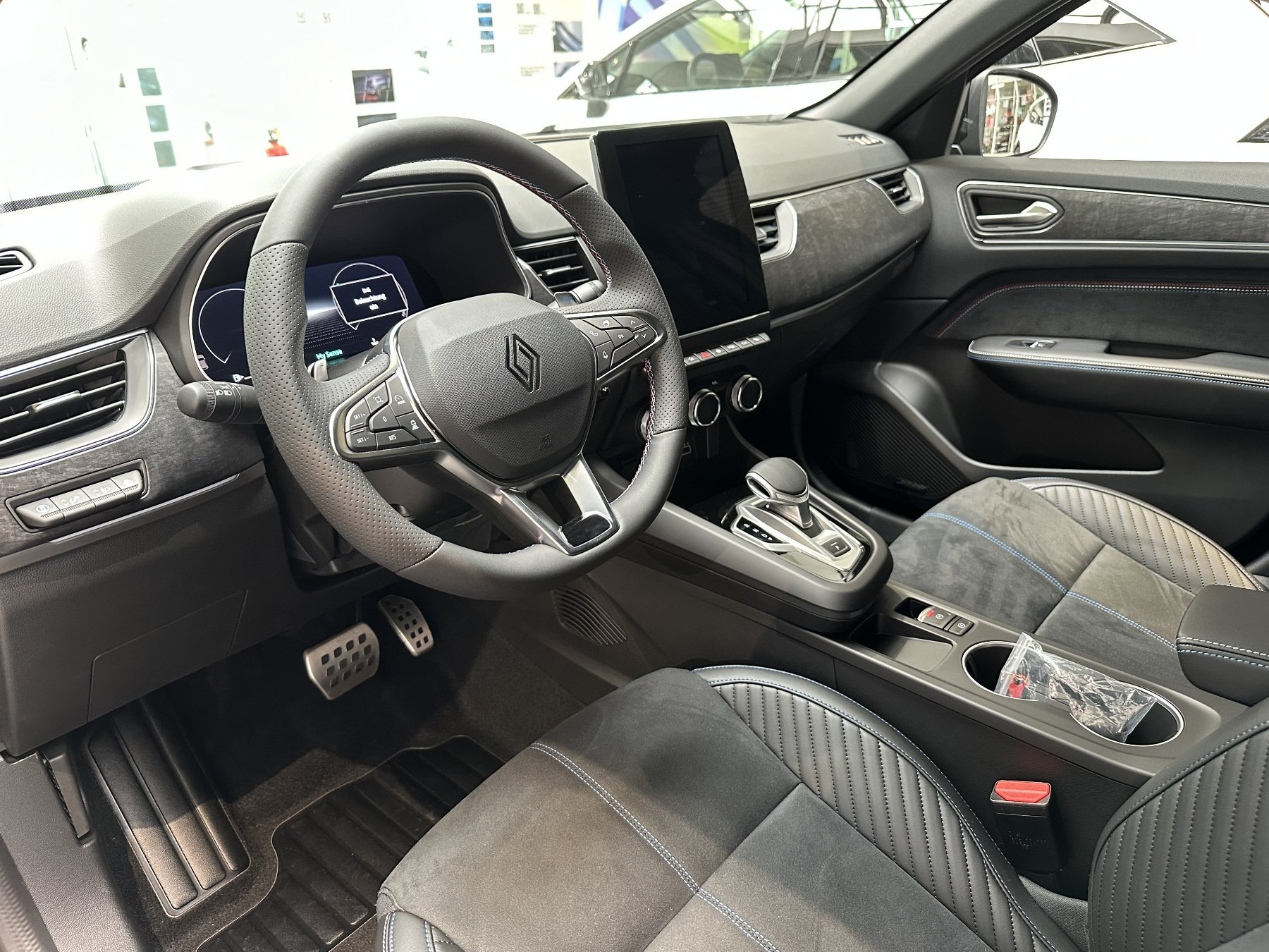 Renault Arkana – Bild 35