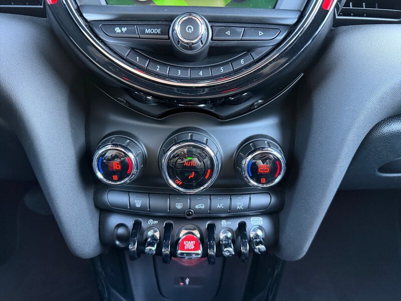 Mini F 55