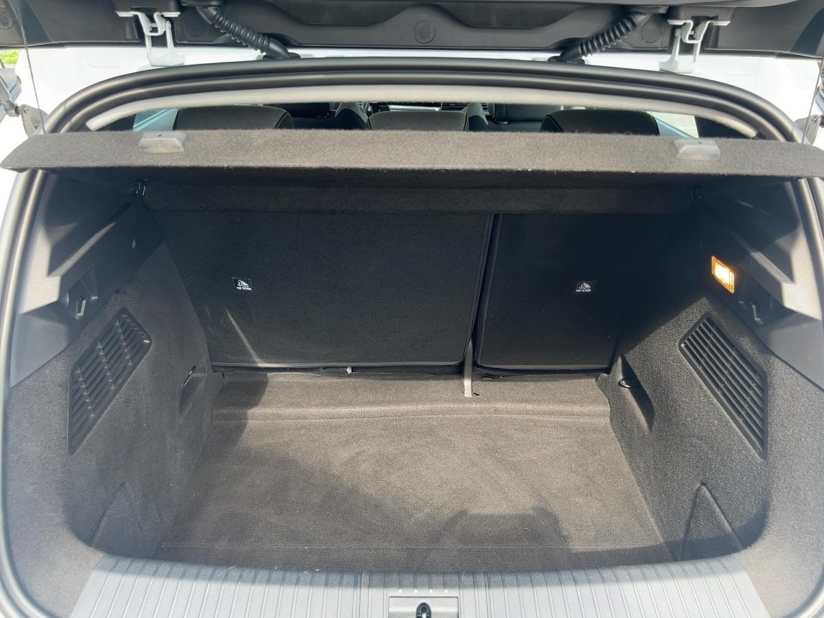 Renault Megane E-TECH – Bild 17
