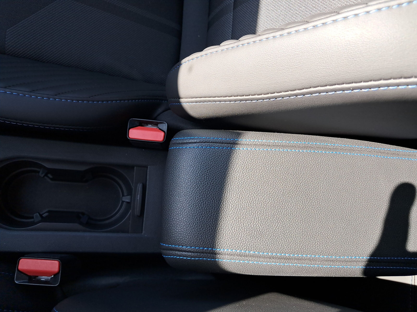 Renault Clio – Bild 18
