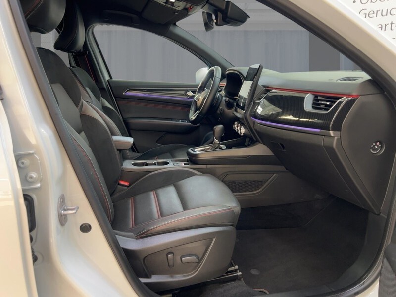 Fahrzeugabbildung Arkana Apple CarPlay Bild 8 von 23