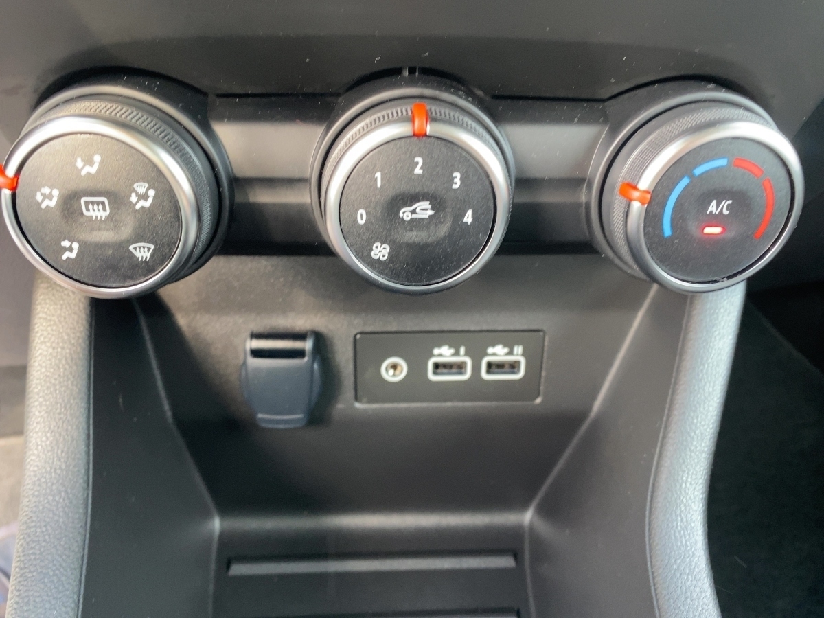 Renault Clio – Bild 16