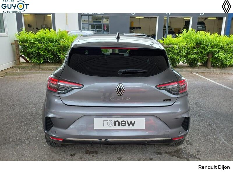 Renault Clio V