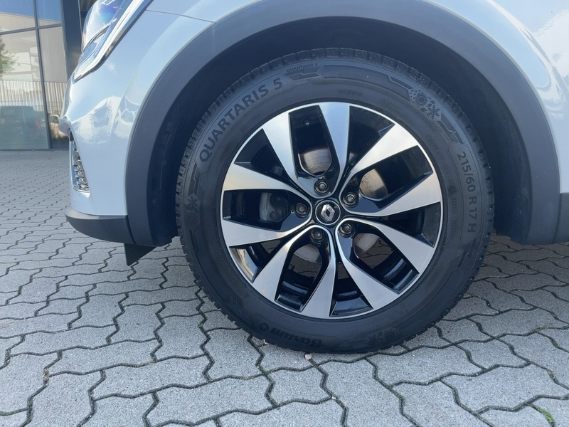 Fahrzeugabbildung Arkana EQUILIBRE TCe 140*GJR*KAMERA*KLIMA*TEMPOMAT* Bild 7 von 15