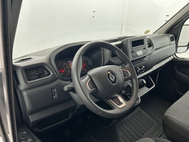 Renault Master III