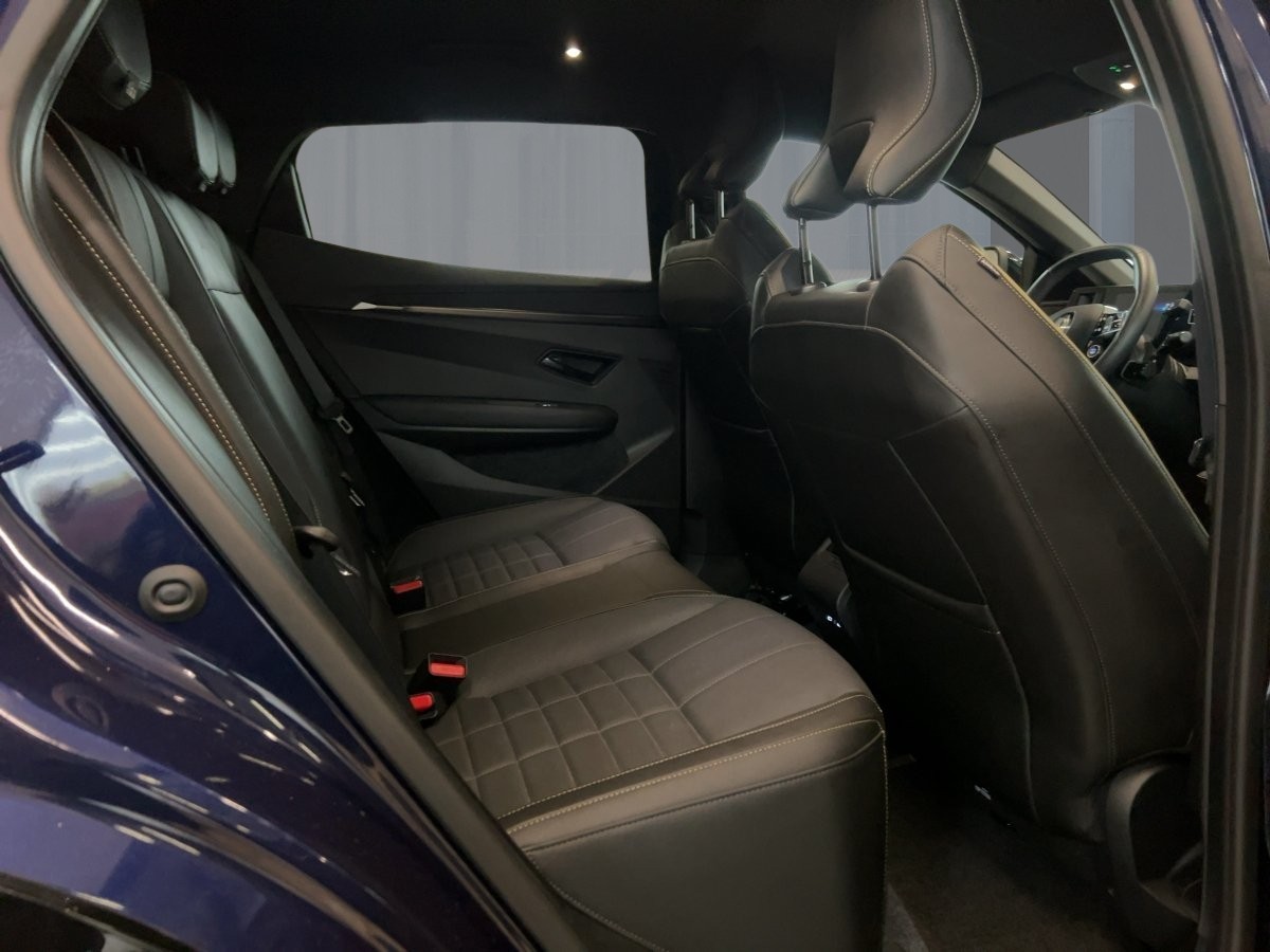 Renault Megane E-TECH – Bild 11