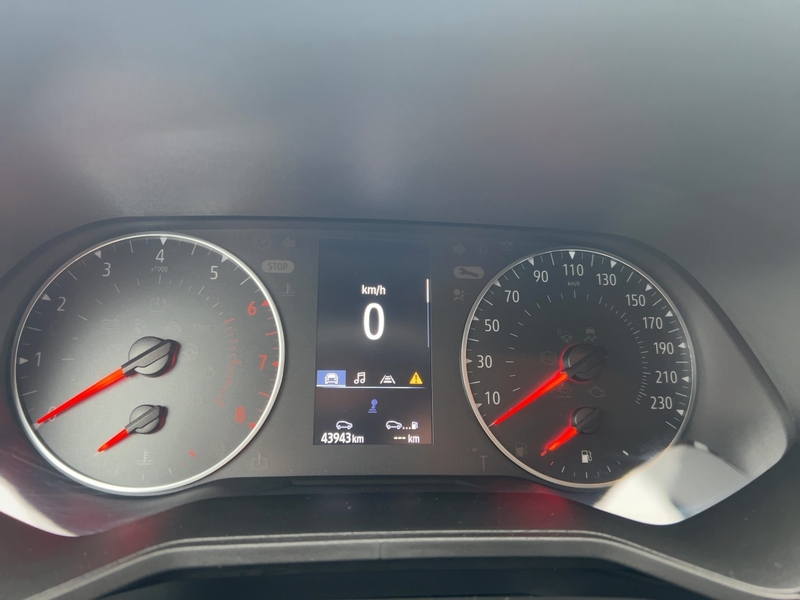 Fahrzeugabbildung Clio V Equilibre 1.0 SCe 65 Bild 8 von 15