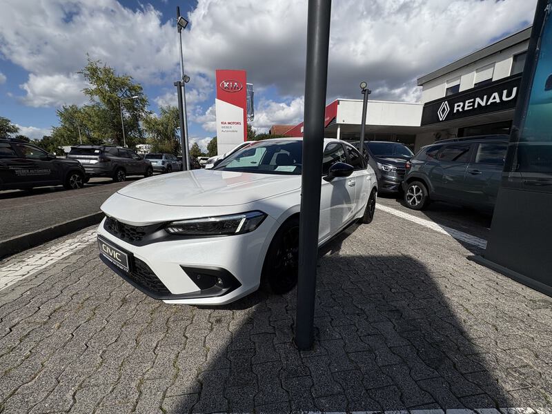 Fahrzeugabbildung Civic e:HEV Sport Premium Illumination/Sport-Pa Bild 9 von 18