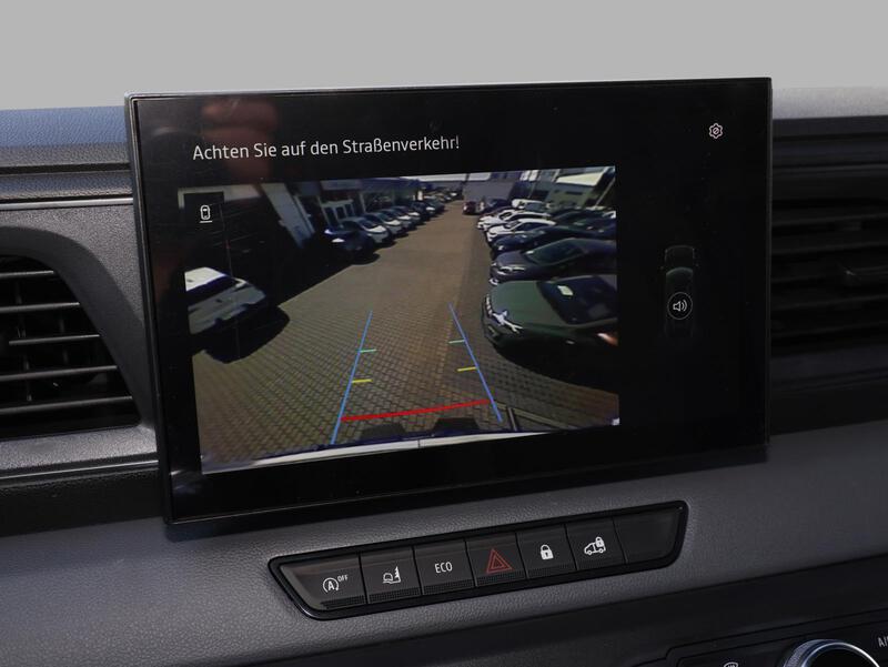 Fahrzeugabbildung Master Kastenwagen FWD extra L2H2 3,5t Blue dCi Bild 14 von 14