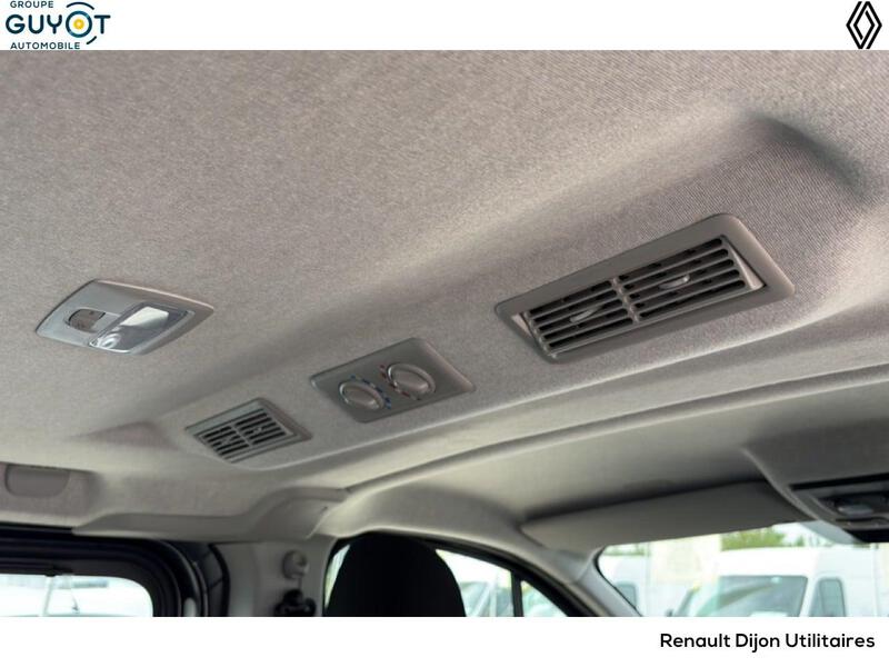 Renault Trafic Combi