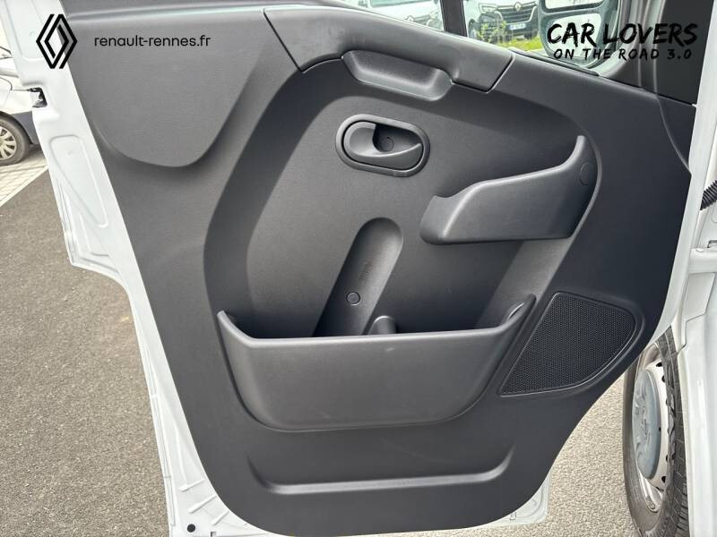 Renault Master III