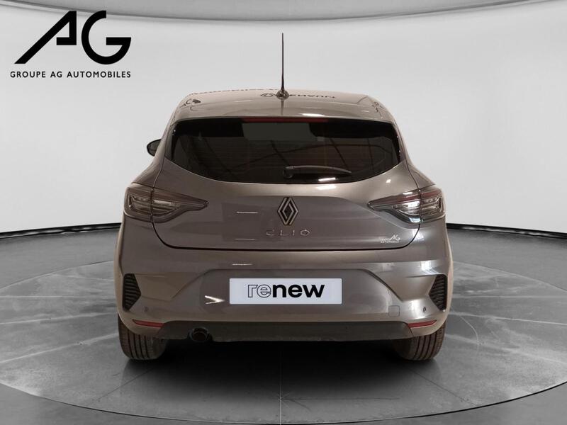 Renault Clio V