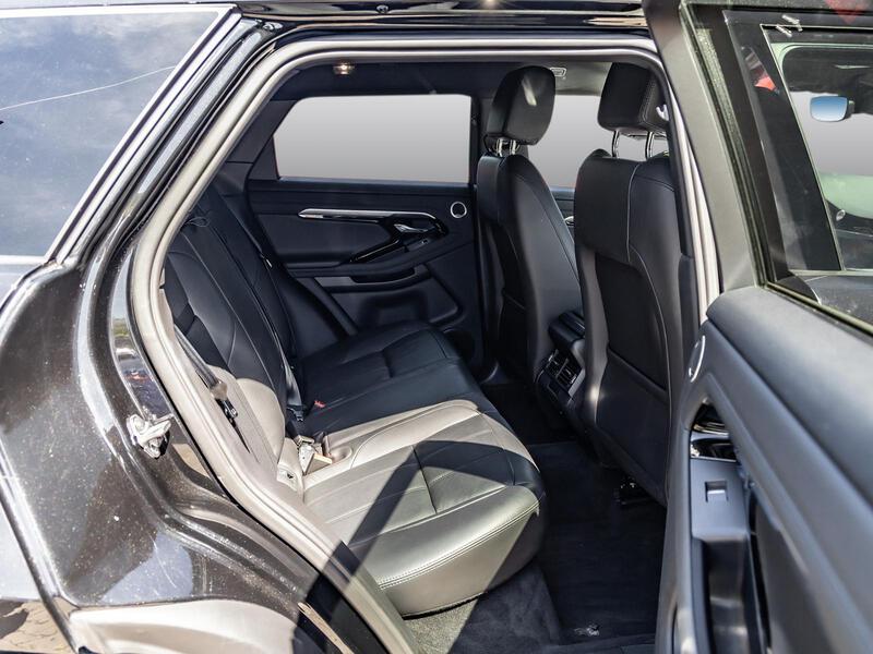 Fahrzeugabbildung Range Rover Evoque BLACK PACK NAVI Bild 5 von 15