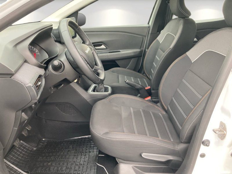 Fahrzeugabbildung Sandero Touchscreen Display+Klimaautomatik+ Bild 8 von 17