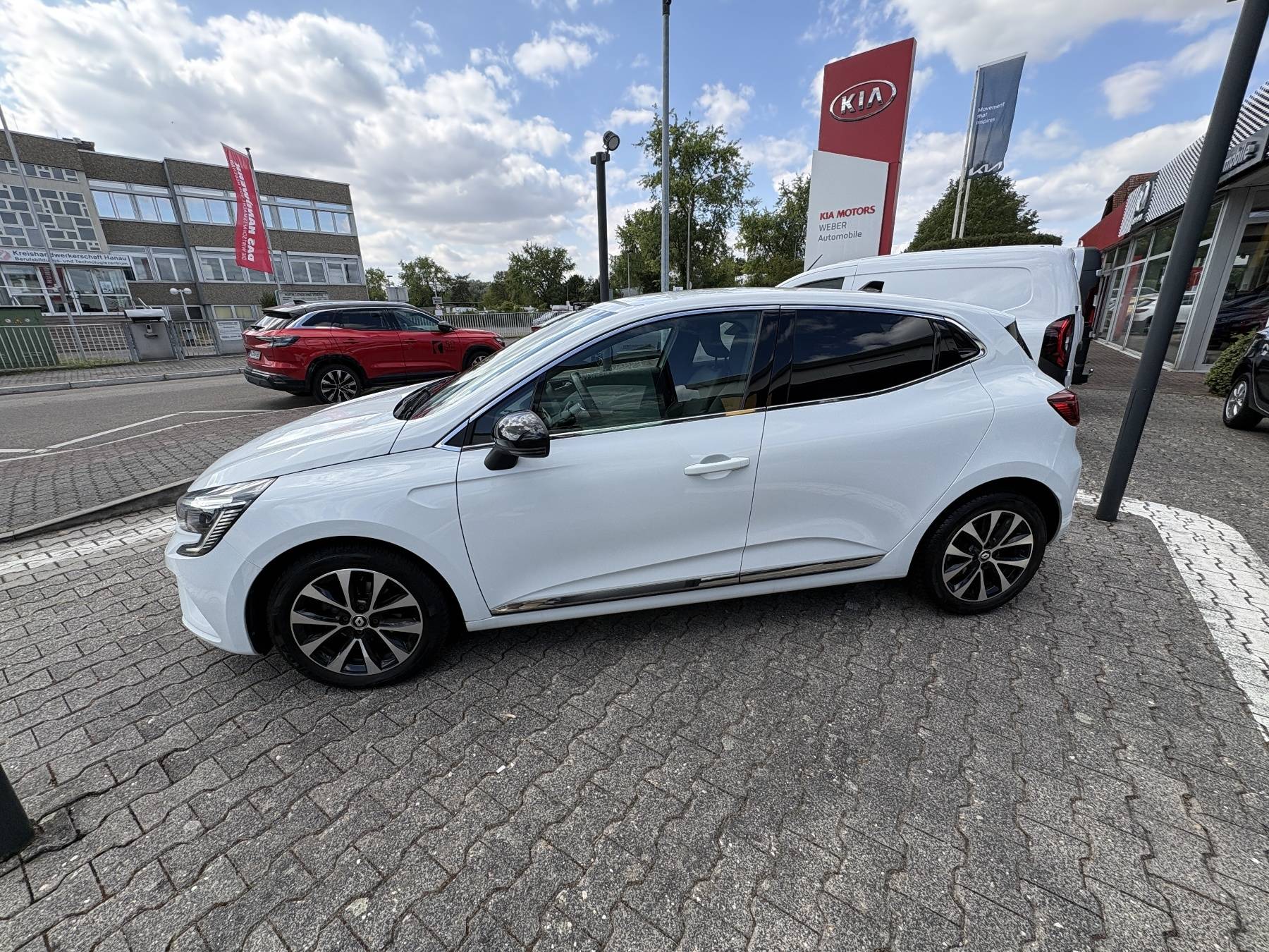 Renault Clio – Bild 8