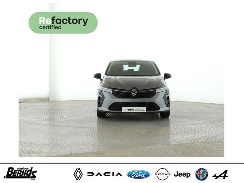 Fahrzeugabbildung Clio SCe 65 49kW/67PS Bild 387 von 424