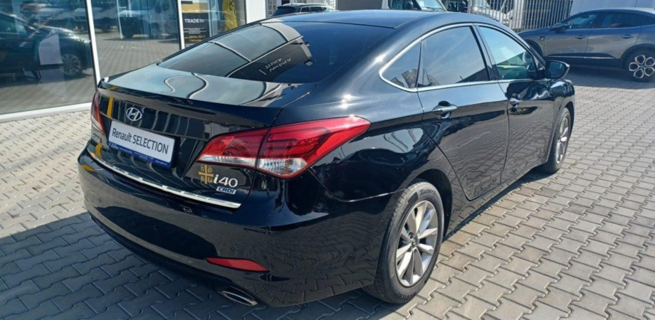 HYUNDAI i40 0 — imagine 3
