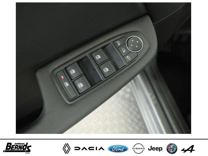 Fahrzeugabbildung Clio SCe 65 Bild 61 von 424