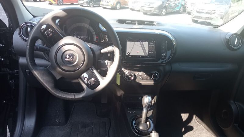 Fahrzeugabbildung Twingo Electric URBAN NIGHT Bild 8 von 11