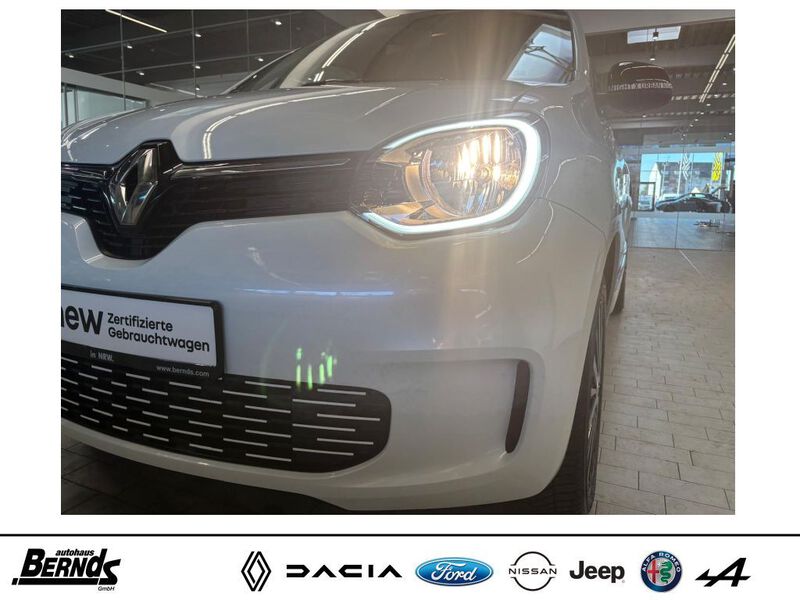 Fahrzeugabbildung Twingo SCe 65 Start & Stop 45kw/65PS Bild 245 von 424