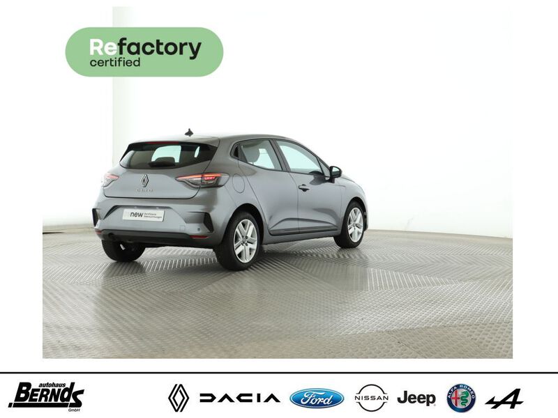 Fahrzeugabbildung Clio SCe 65 49kW/67PS Bild 171 von 424