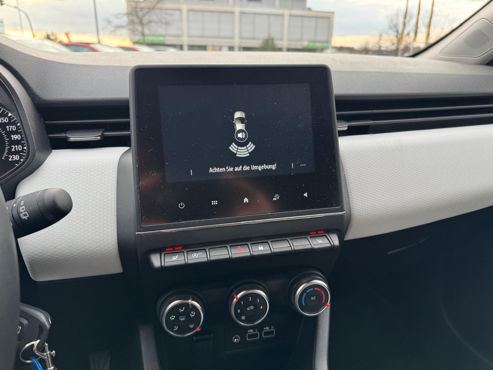 Renault Clio – Bild 15