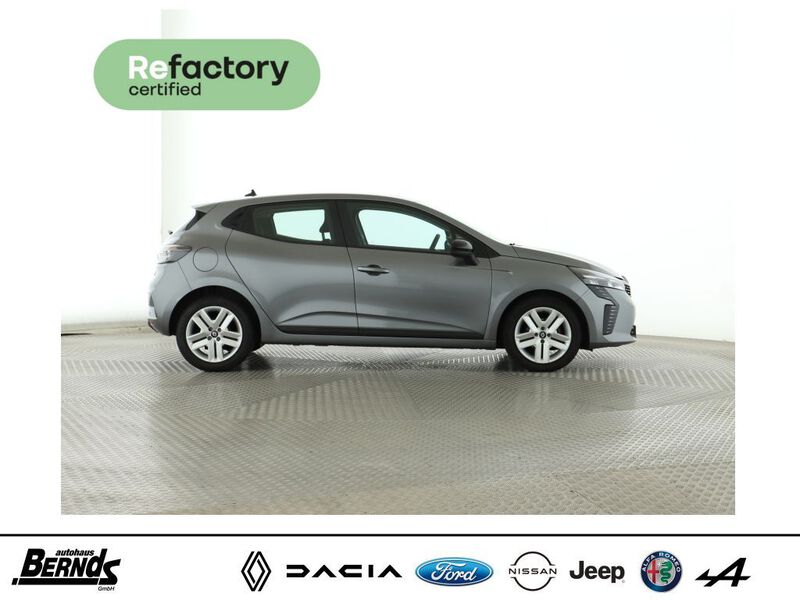 Fahrzeugabbildung Clio SCe 65 49kW/67PS Bild 101 von 424