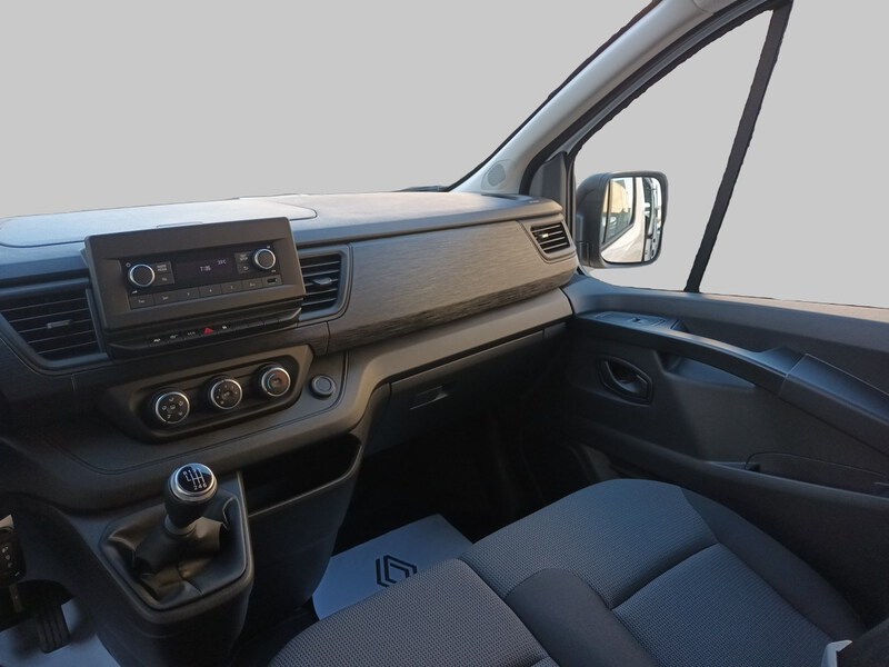 Renault Trafic Combi