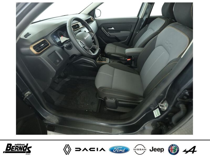 Fahrzeugabbildung Duster TCe 130 96kW/131PS Bild 348 von 422