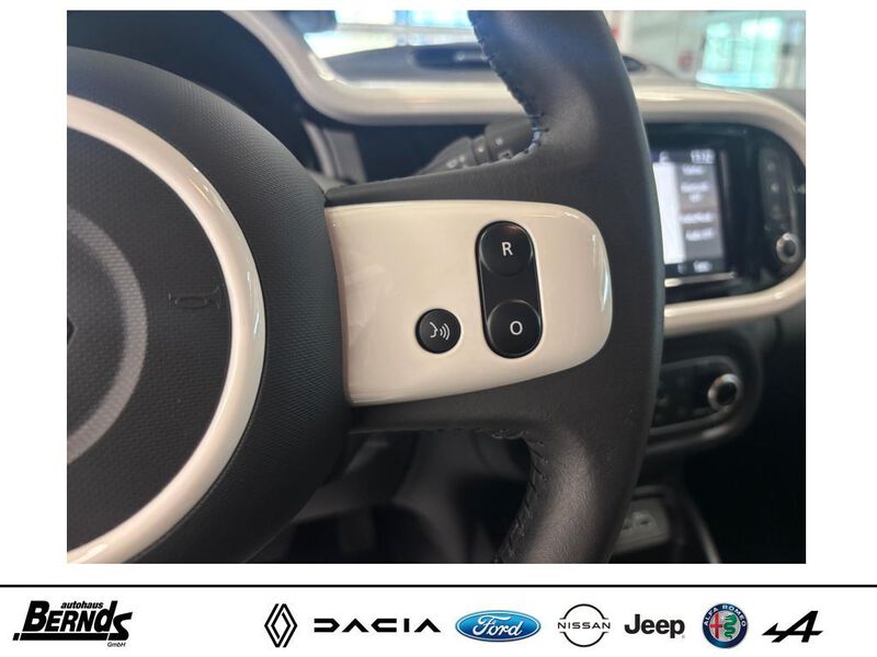 Fahrzeugabbildung Twingo E-Tech 100% el. 60kW/82PS Bild 233 von 423