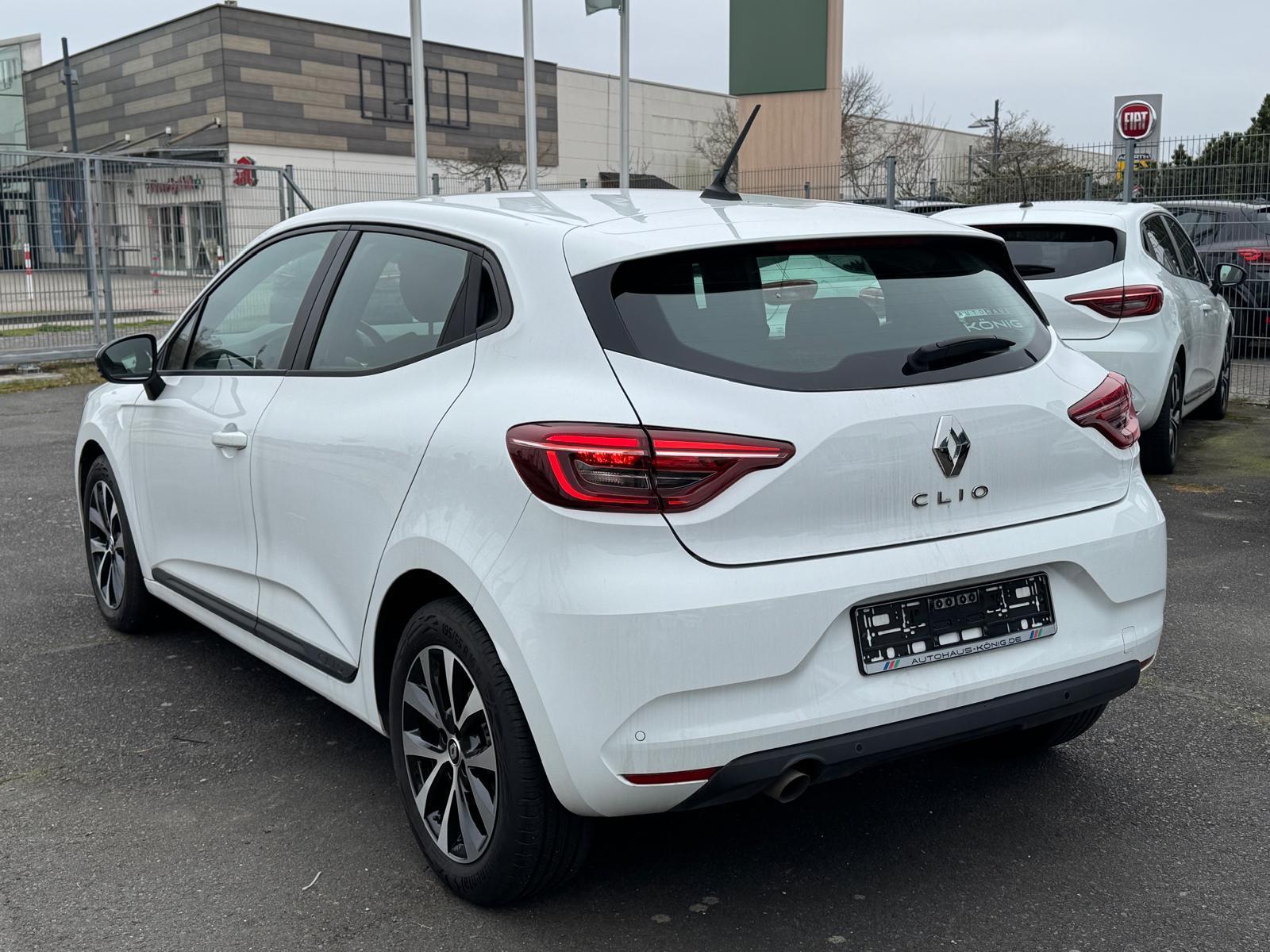 Renault Clio – Bild 3