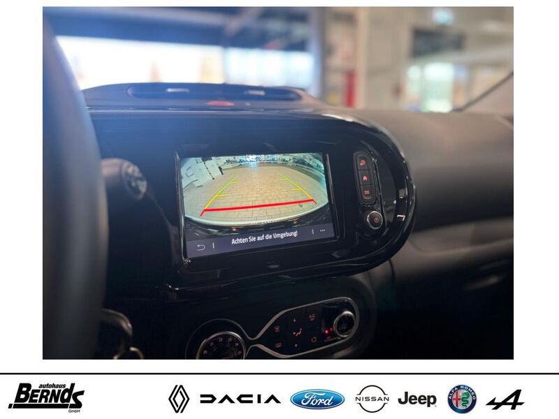 Fahrzeugabbildung Twingo SCe 65 Start & Stop 45kw/65PS Bild 352 von 424