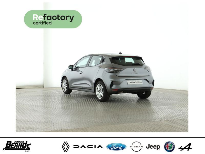 Fahrzeugabbildung Clio SCe 65 Bild 9 von 424