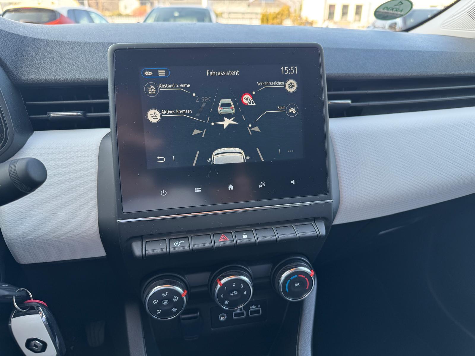 Renault Clio – Bild 15