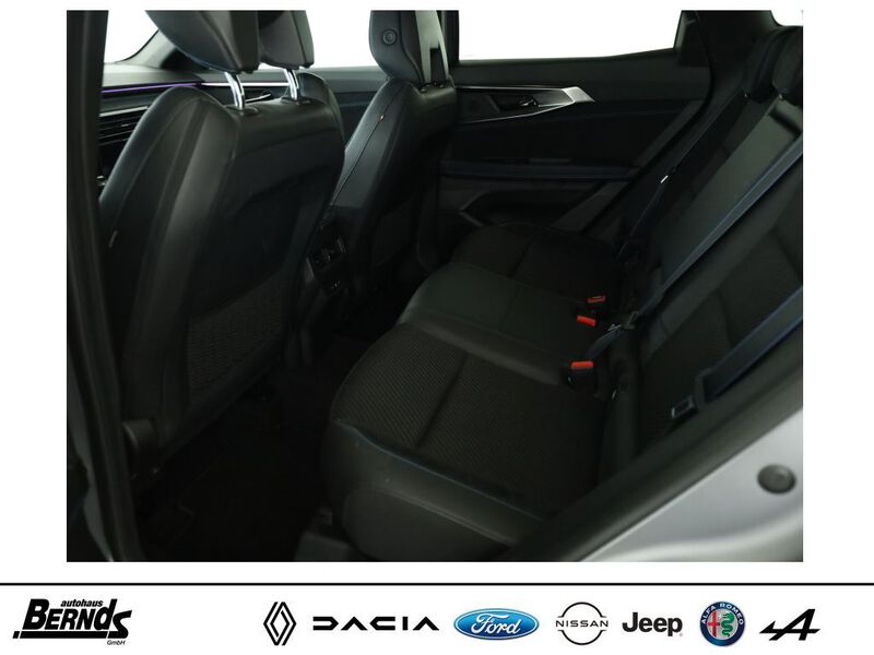 Fahrzeugabbildung Austral Mild Hybrid 160 Automatik Bild 236 von 422