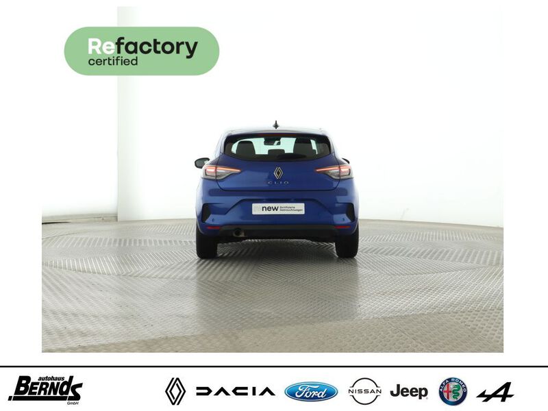 Fahrzeugabbildung Clio SCe 65 49kW/67PS Bild 306 von 424