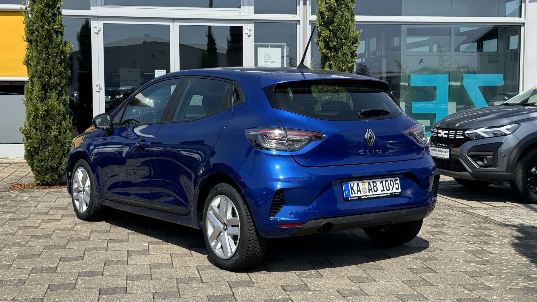 Renault Clio – Bild 3