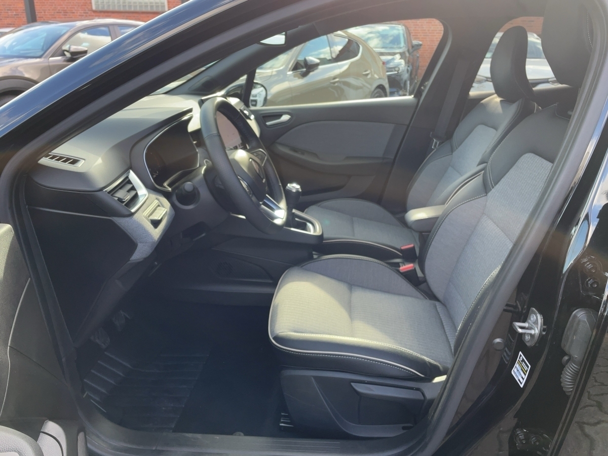Renault Clio – Bild 12