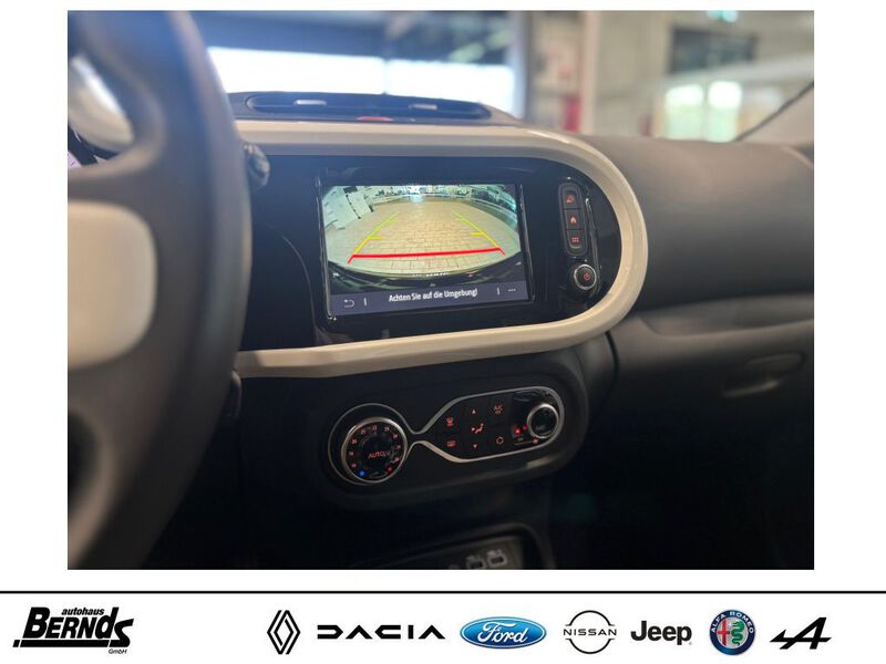 Fahrzeugabbildung Twingo E-Tech 100% el. 60kW/82PS Bild 89 von 423