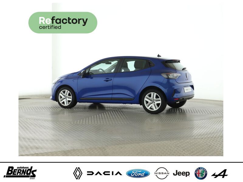 Fahrzeugabbildung Clio SCe 65 49kW/67PS Bild 47 von 424