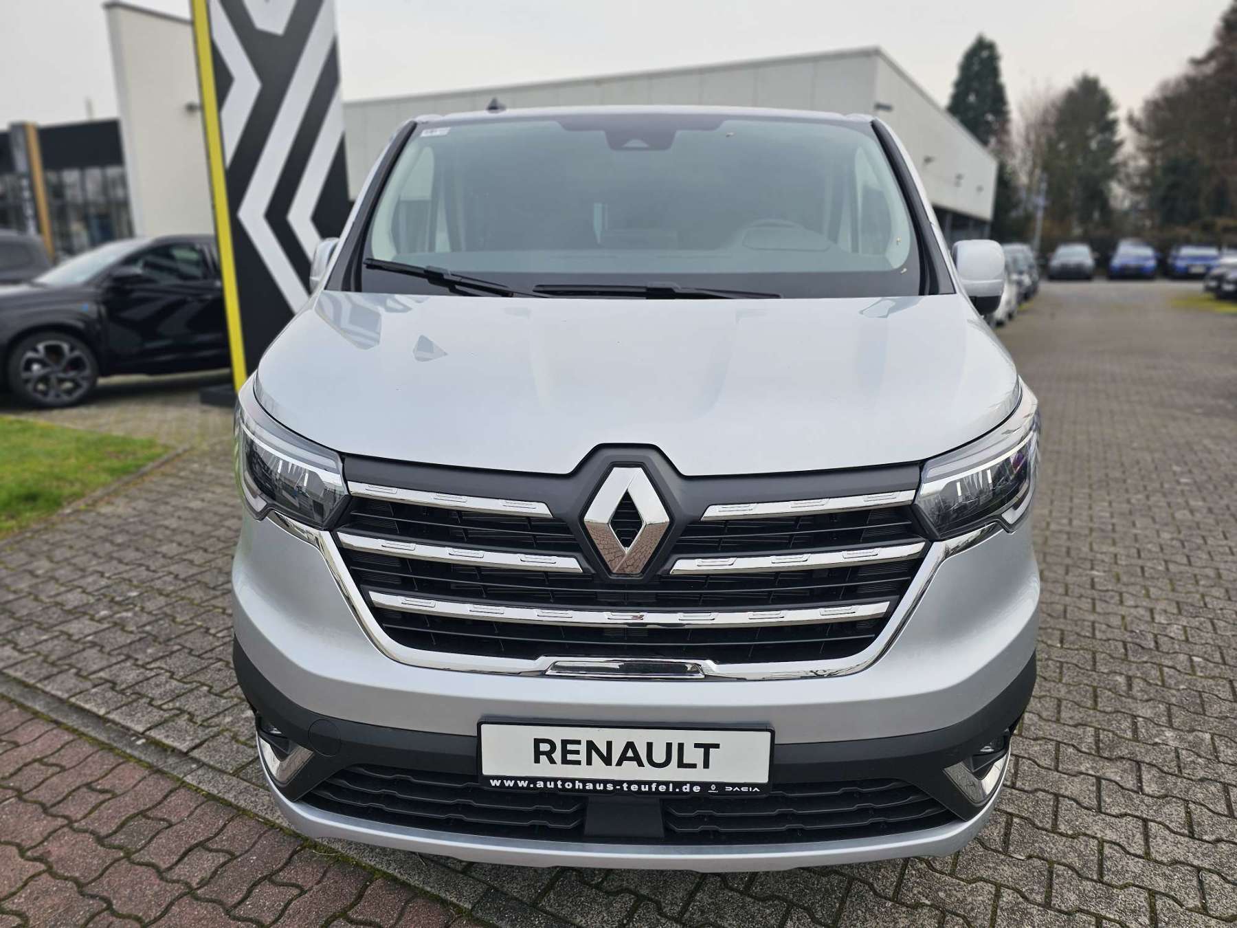 Renault Trafic – Bild 3