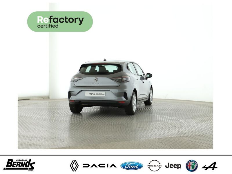 Fahrzeugabbildung Clio SCe 65 Bild 102 von 424