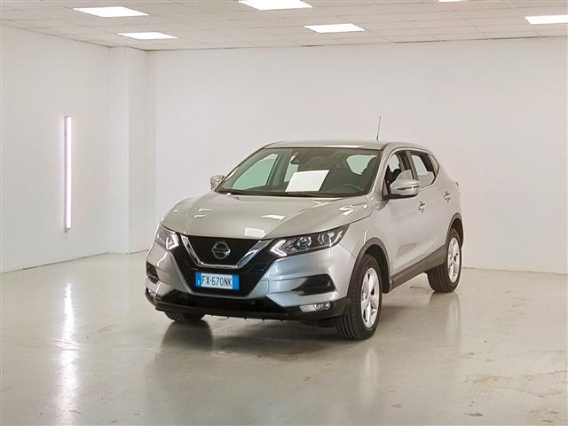 NISSAN Qashqai 06076960_VO38053400